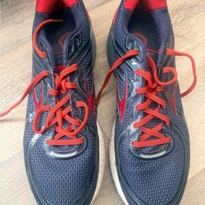 Brooks Adrenaline GTS 16 1102121D477 Mens US 14D Running Shoes Blue Red Sneakers